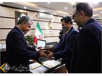 گرامیداشت روز کتاب و کتابخوانی در شرکت نفت مناطق مرکزی ایران 1