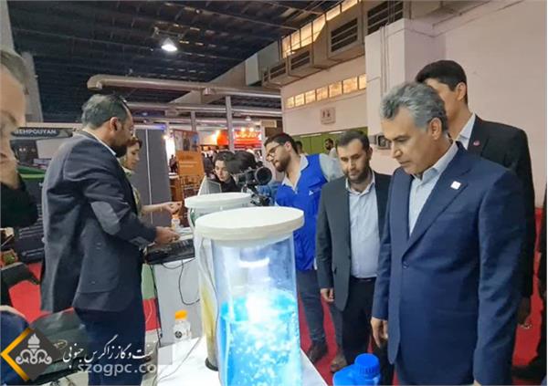بازدید مدیرعامل نفت مناطق مرکزی ایران از غرفه های سازندگان تجهیزات در نمایشگاه نفت 11