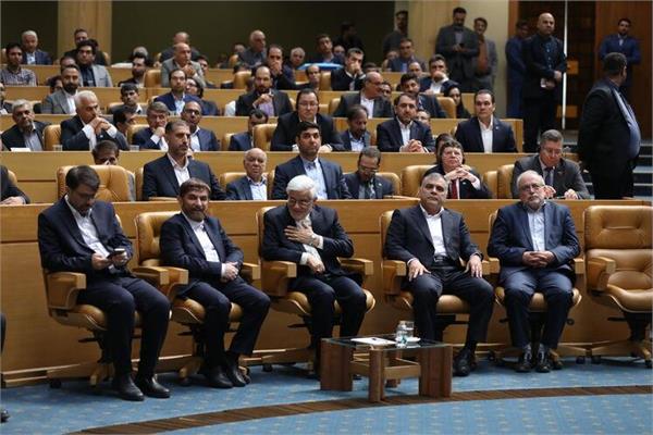 تحول سرمایه‌گذاری در صنعت نفت 11