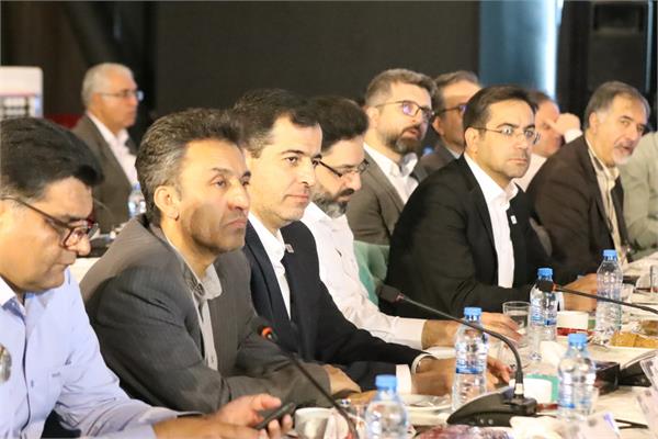 جلسه پیش بینی بهره دهی چاه های شرکت نفت مناطق مرکزی ایران / غرب 3