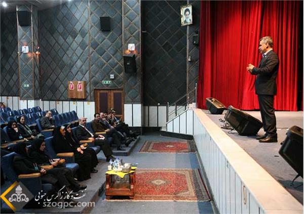 مراسم گرامیداشت ولادت حضرت زهرا (س) و روز زن در شرکت نفت مناطق مرکزی ایران 19