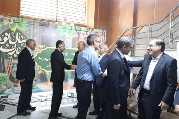 دیدار نوروزی مدیر عامل و اعضاء هیأت مدیره شرکت بهره‌برداری نفت و گاز زاگرس جنوبی با کارکنان 12