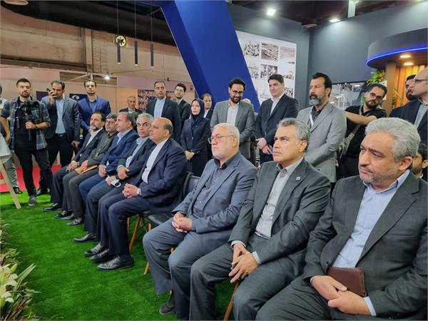 مراسم امضای قرارداد اعتباری اسنادی ریالی با صندوق پژوهش و فناوری صنعت نفت 8