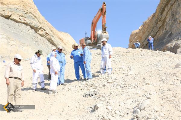 بازدید مدیرعامل زاگرس جنوبی از تعمیرات اساسی منطقه عملیاتی نار و کنگان 12