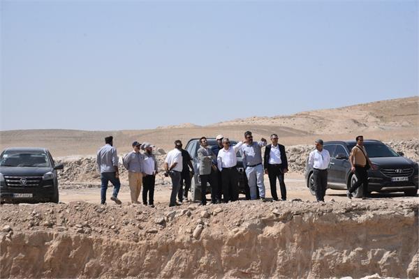 بازدید مدیرعامل شرکت نفت مناطق مرکزی ایران از پروژه توسعه میدان گازی توس 5