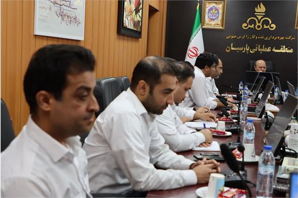 بازدید سرپرست شرکت زاگرس جنوبی از منطقه عملیاتی پارسیان 6