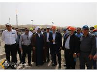 بازدید مدیرعامل شرکت نفت مناطق مرکزی ایران و هیات همراه از میدان نفتی خشت 7
