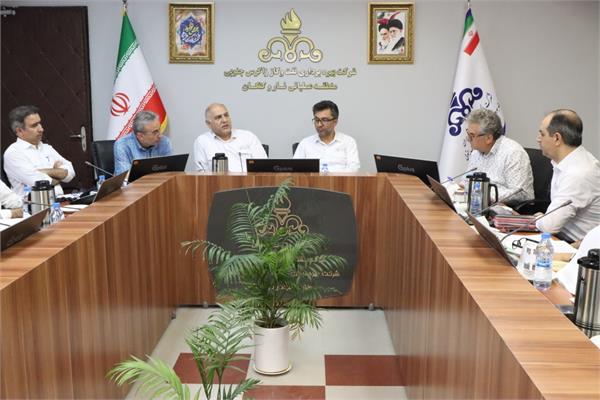 برگزاری جلسات مقدماتی مدیریت امور فنی در مناطق عملیاتی در رابطه با پیش بینی بهره دهی چاه ها 7