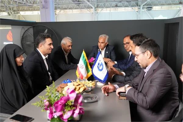 دومین روز بازدید مدیر عامل از بیست و نهمین نمایشگاه صنعت نفت 14