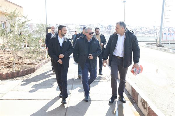 بازدید مدیر عامل شرکت نفت مناطق مرکزی از منطقه عملیاتی سراجه قم 13