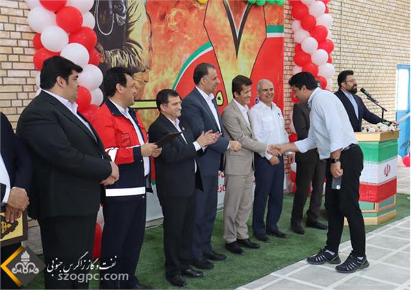 مراسم تجلیل از کارکنان ایمنی و آتش نشانی زاگرس جنوبی برگزار شد . 27