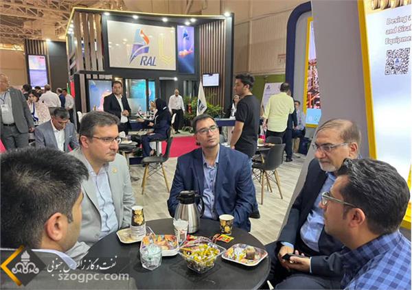 حضور مدیر عامل شرکت بهره برداری نفت و گاز زاگرس جنوبی در نمایشگاه صنعت نفت 11