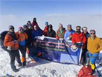 صعود مشترک کوهنوردان نفت مناطق مرکزی ایران و شرکت های تابعه به قله دالاخانی 1