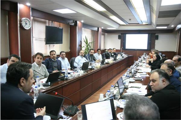 جلسات کارشناسی پیش بینی بهره دهی چاه های نفت و گاز غرب 6