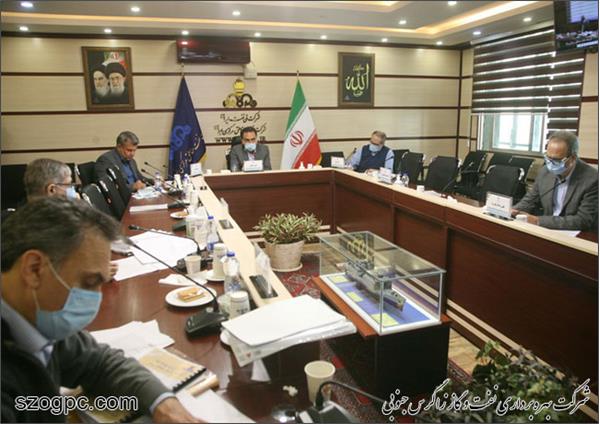 جلسه پیش بینی بهره دهی چاههای شرکت نفت مناطق مرکزی ایران / غرب