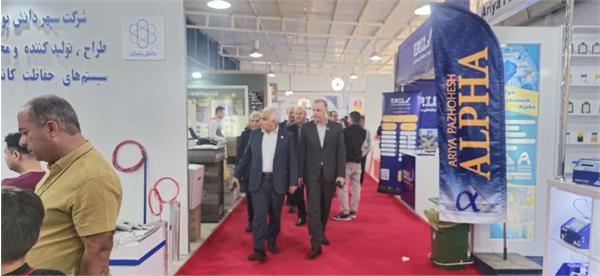 بازدید مدیرعامل شرکت نفت مناطق مرکزی ایران از نمایشگاه نفت خوزستان 11