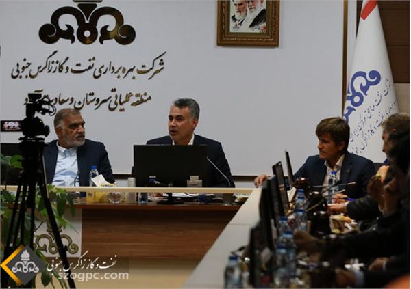 تقدیر عضو کمیسیون انرژی مجلس شورای اسلامی از نفت مناطق مرکزی ایران 12