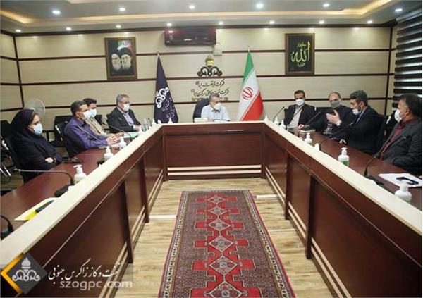 نشست‌ کارکنان شرکت نفت مناطق مرکزی ایران