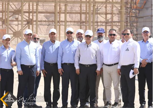 بازدید مدیرعامل شرکت نفت مناطق مرکزی ایران از ایستگاه‌ تقویت فشارگاز منطقه بیات دهلران 4