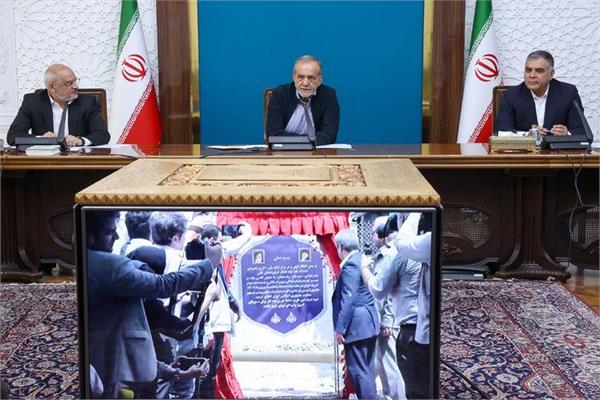 افتتاح ۲ طرح راهبردی نفت با حضور رئیس‌جمهوری 1