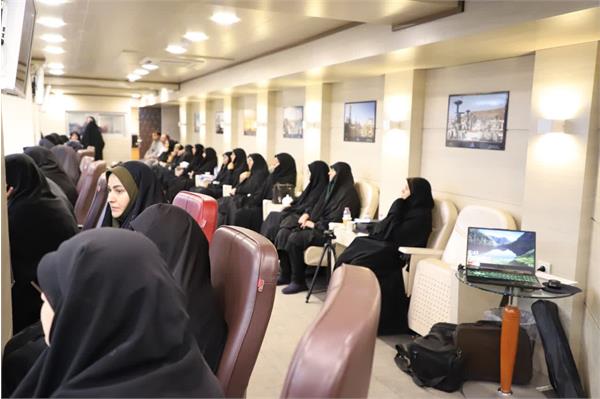 قدردانی معاون رئیس جمهور در امور زنان و خانواده از اقدامات سازنده شرکت نفت مناطق مرکزی ایران 3