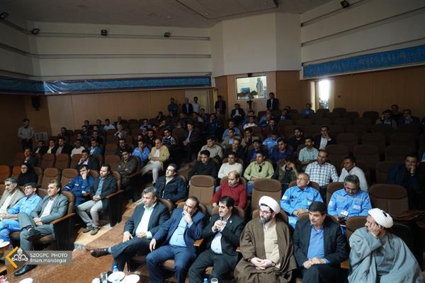 برگزاری دومین مراسم تجلیل از فرزندان شاهد شرکت بهره برداری نفت و گاز زاگرس جنوبی 9