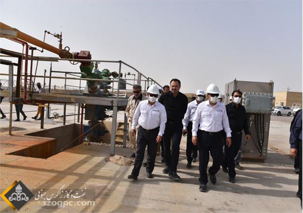 حضور مدیرعامل نفت مناطق مرکزی ایران در منطقه عملیاتی خانگیران 15