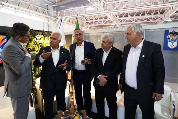 دومین روز بازدید مدیر عامل از بیست و نهمین نمایشگاه صنعت نفت 16