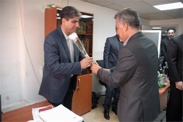 دیدار صمیمی مدیرعامل شرکت نفت مناطق مرکزی ایران با کارکنان اداره HSE 4