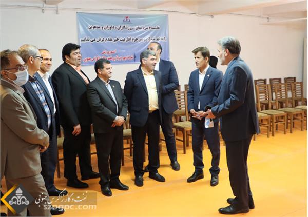 افتتاح کفپوش ورزشگاه 5