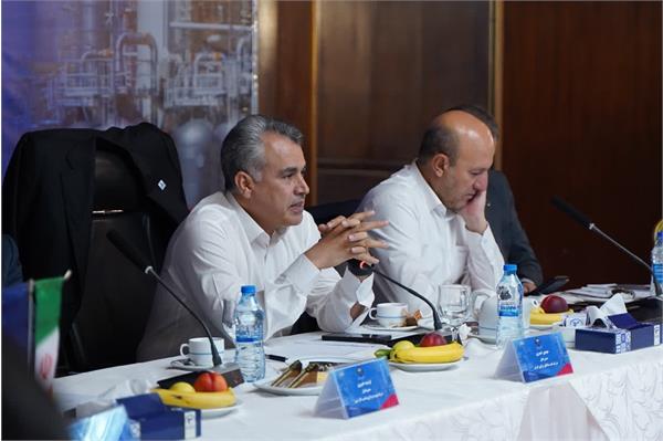 جلسه پیش بینی بهره دهی چاه های شرکت نفت مناطق مرکزی ایران / شرق 6