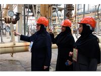 بازدید جمعی از بانوان متخصص از مناطق عملیاتی شرکت بهره برداری نفت و گاز زاگرس جنوبی 19