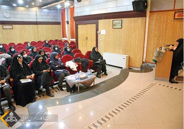 برگزاری نشست تخصصی عدالت جنسیتی در شرکت نفت مناطق مرکزی ایران 1
