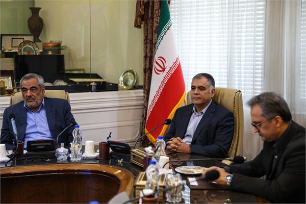 نخستین نشست پاک‌نژاد با شورای معاونان وزارت نفت 9