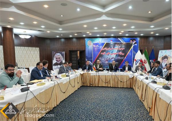 برگزاری سومین نشست شورای هماهنگی روابط عمومی های شرکت نفت مناطق مرکزی ایران 11