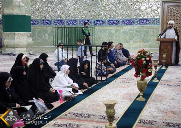 آیین غبارروبی ضریح حرم حضرت معصومه(س) توسط کارکنان شرکت نفت مناطق مرکزی ایران 13