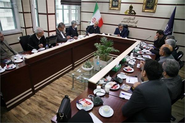 نشست پیگیری مباحث مرتبط با افزایش تولید نفت و گاز در شرکت نفت مناطق مرکزی ایران 6