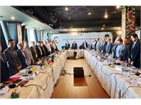 جلسه پیش بینی بهره دهی چاه های شرکت نفت مناطق مرکزی ایران / شرق و سراجه قم 18