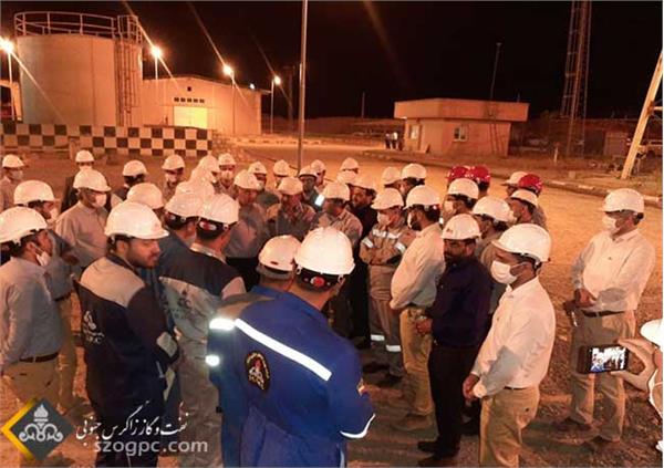 بازدید مدیرعامل شرکت نفت مناطق مرکزی ایران از میدان نفتی دانان 5