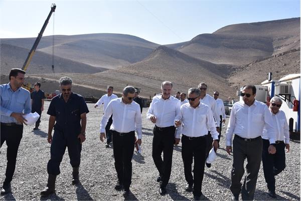 بازدید از طرح توسعه میدان توس مدیر عامل شرکت نفت مناطق مرکزی ایران 18