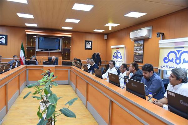 بازدید مدیرعامل شرکت نفت مناطق مرکزی ایران از میدان گازی توس 3