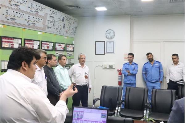 میز خدمت مدیریت منابع انسانی در منطقه عملیاتی نار و کنگان 1