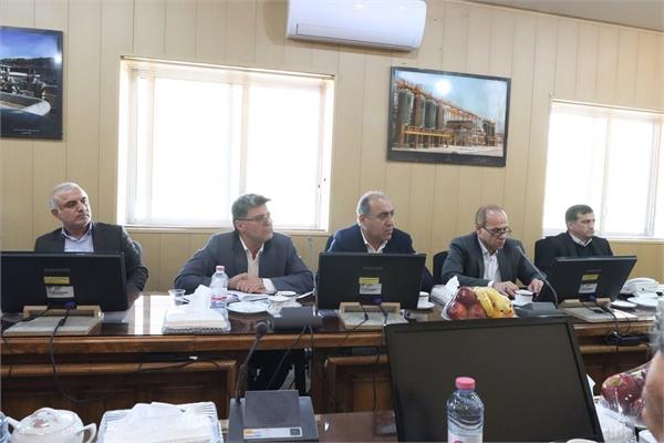 بازدید مدیرعامل و جمعی از مدیران و روسای اداری از ناحیه آغار 15