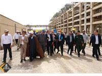 بازدید مدیرعامل شرکت نفت مناطق مرکزی ایران و هیات همراه از میدان نفتی خشت 15