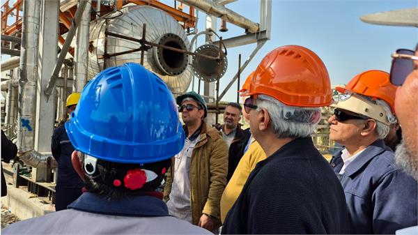بازدیدهای میدانی از طرح های ضربتی و زودهنگام نفت مناطق مرکزی ایران 5