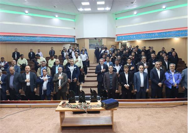 سروستان و سعادت آباد  قهرمان سیزدهمین دوره مسابقات ورزشی آتش‌نشانان زاگرس جنوبی شد 7