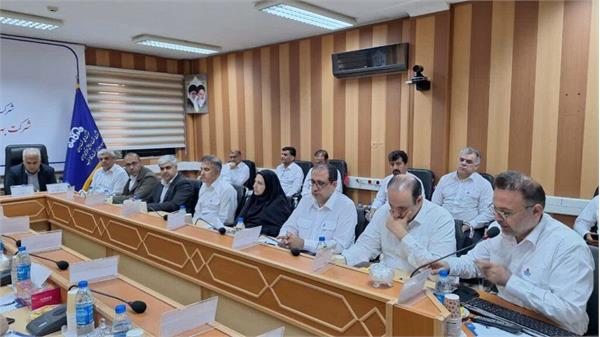 بازدید مدیرعامل شرکت نفت مناطق مرکزی ایران از ستاد شرکت بهره برداری نفت و گاز غرب 5