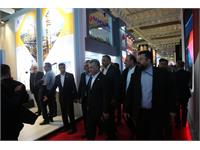 بازدید مدیر عامل شرکت نفت مناطق مرکزی ایران از بیست و هشتمین نمایشگاه بین المللی نفت ، گاز ، پالایش و پتروشیمی تهران 12