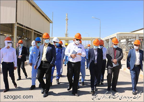 بازدید دستیار وزیر نفت از منطقه عملیاتی سروستان و سعادت آباد
