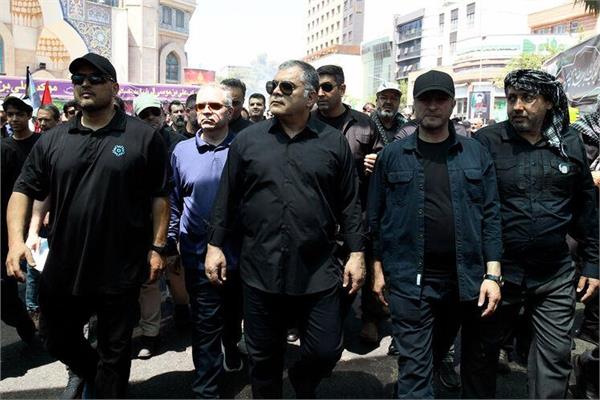 حضور وزیر نفت در مراسم تشییع آقای شهید ایران 7